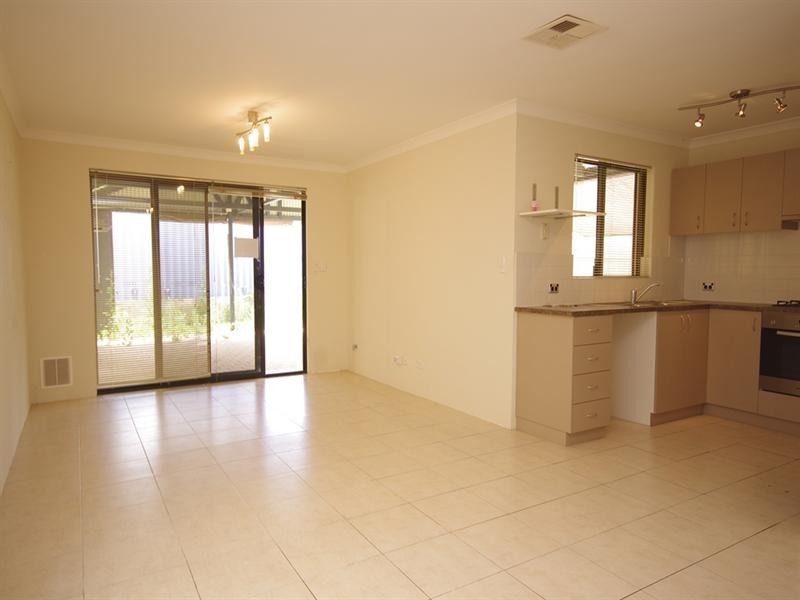 11d Kimbara Place, Nollamara WA 6061