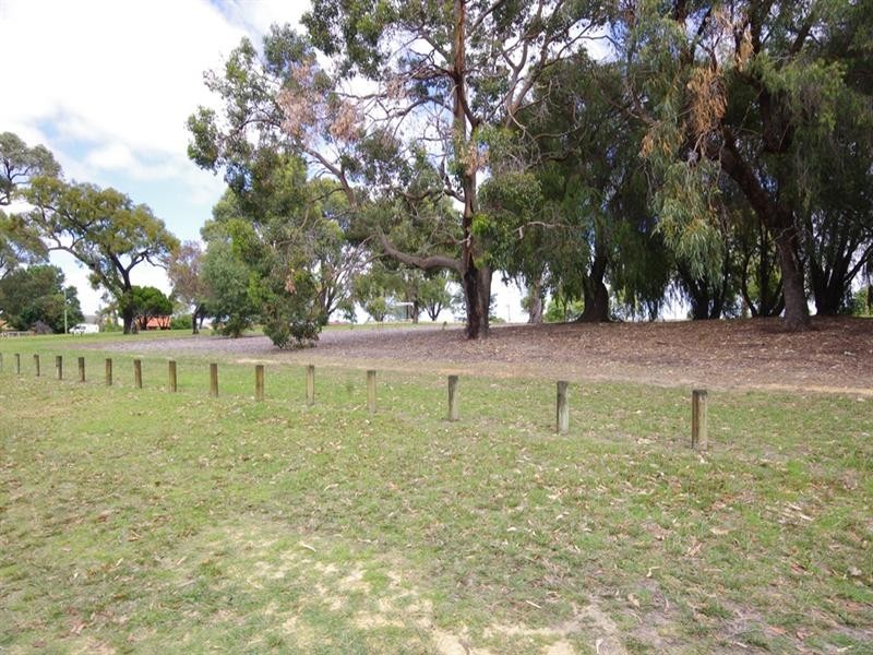 11d Kimbara Place, Nollamara WA 6061