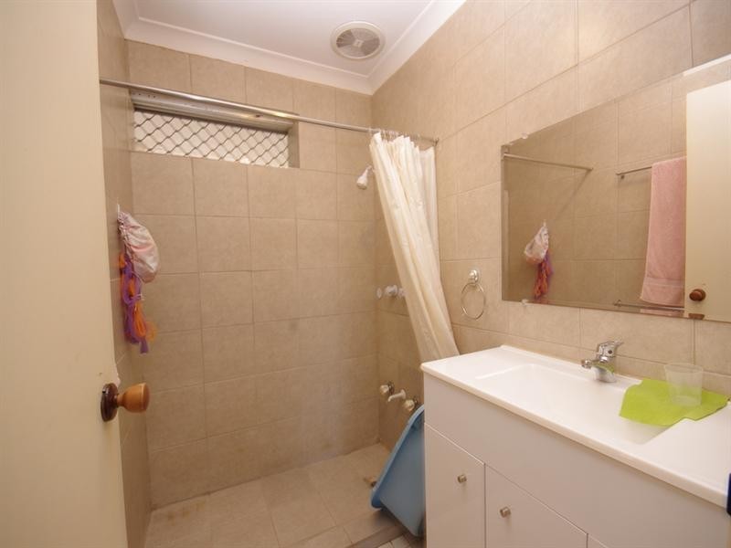 1 Mulberry Lane, Mirrabooka WA 6061