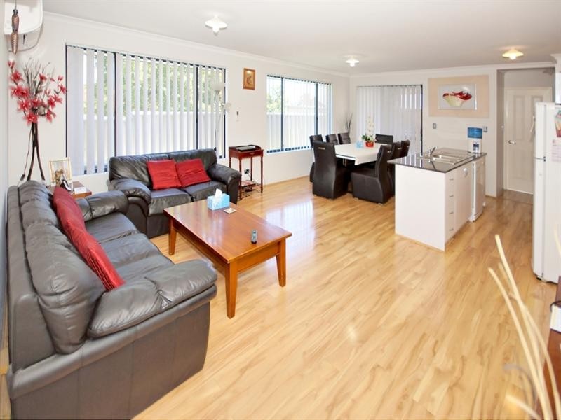 68c Fernhurst Crescent, Balga WA 6061