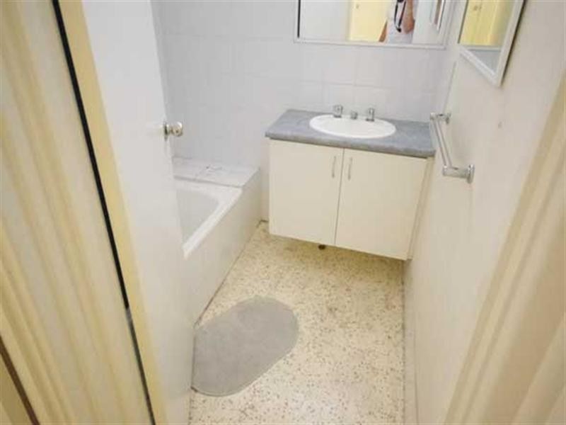 37B Montrose Avenue, Girrawheen WA 6064