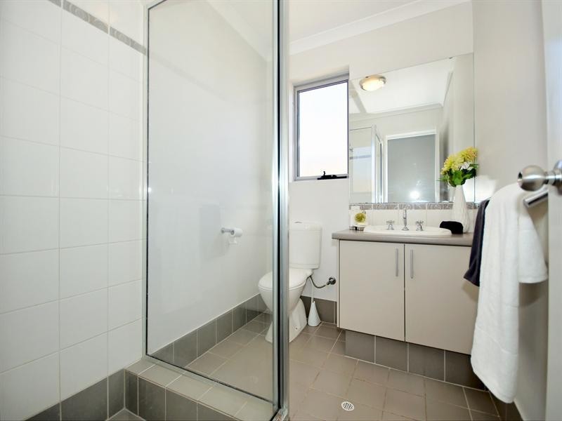 2a Playden Way, Balga WA 6061