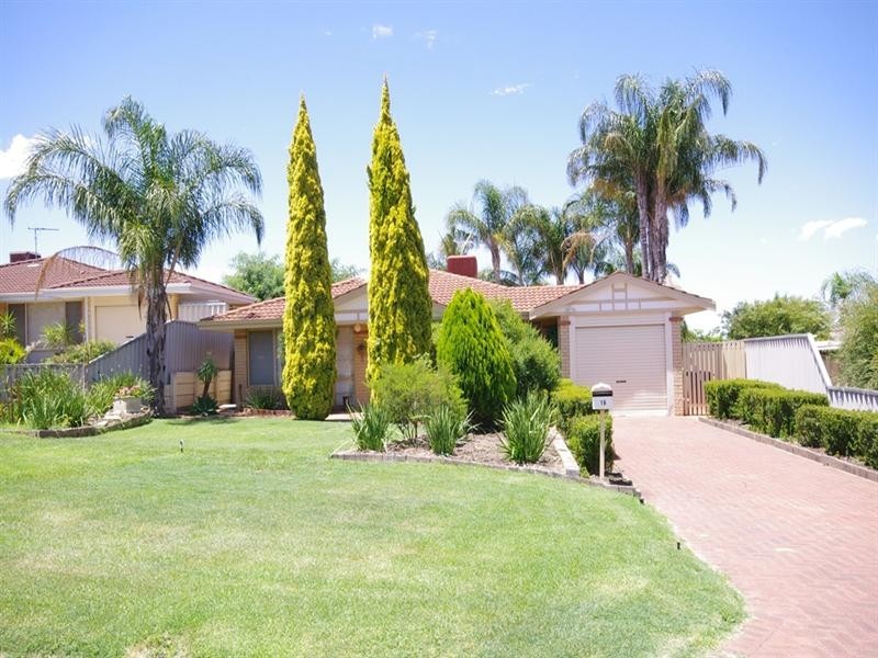 18 Silkpod Heights, Mirrabooka WA 6061