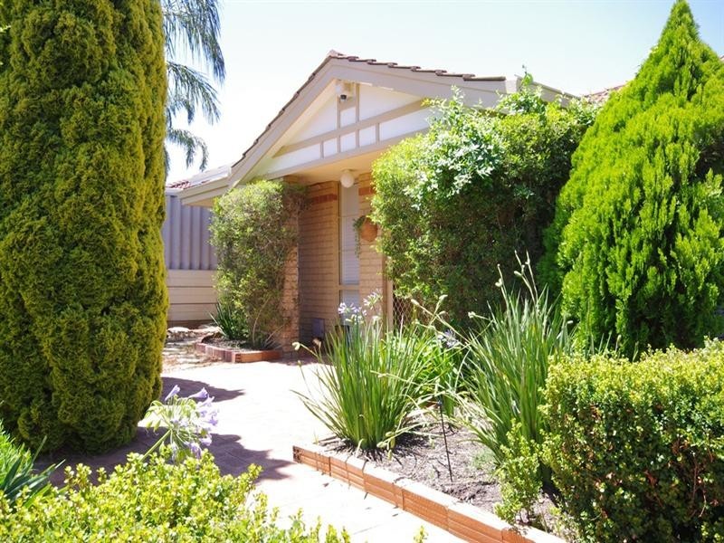 18 Silkpod Heights, Mirrabooka WA 6061