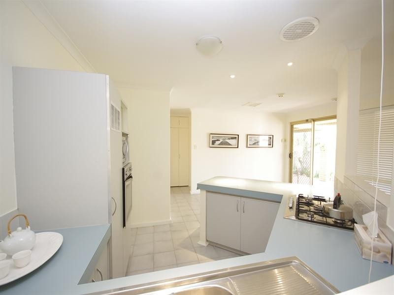 18 Silkpod Heights, Mirrabooka WA 6061