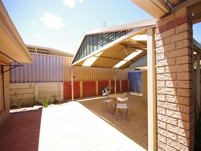 18 Silkpod Heights, Mirrabooka WA 6061