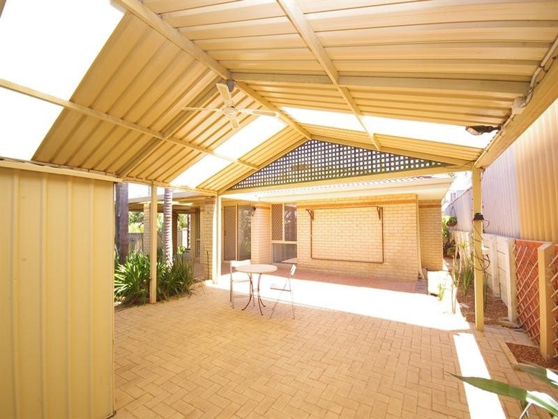18 Silkpod Heights, Mirrabooka WA 6061