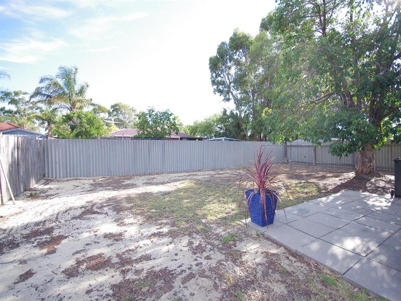 41 Connell Way, Girrawheen WA 6064