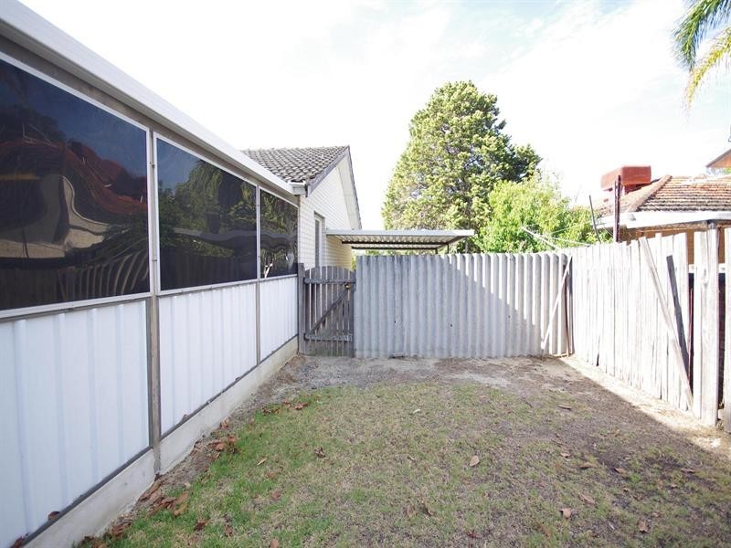 41 Connell Way, Girrawheen WA 6064