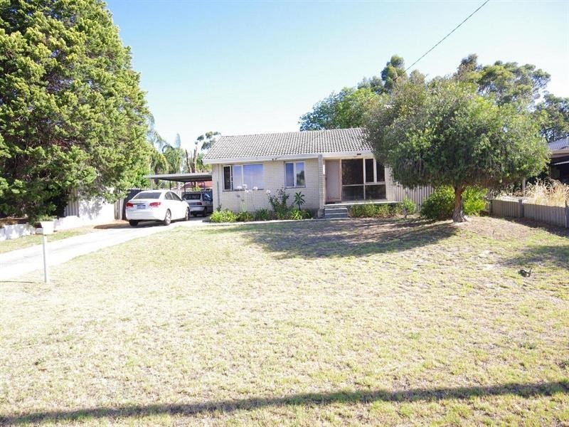 41 Connell Way, Girrawheen WA 6064