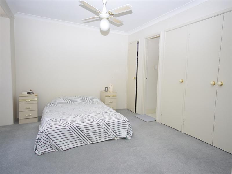 14 Caroline Green, Marangaroo WA 6064