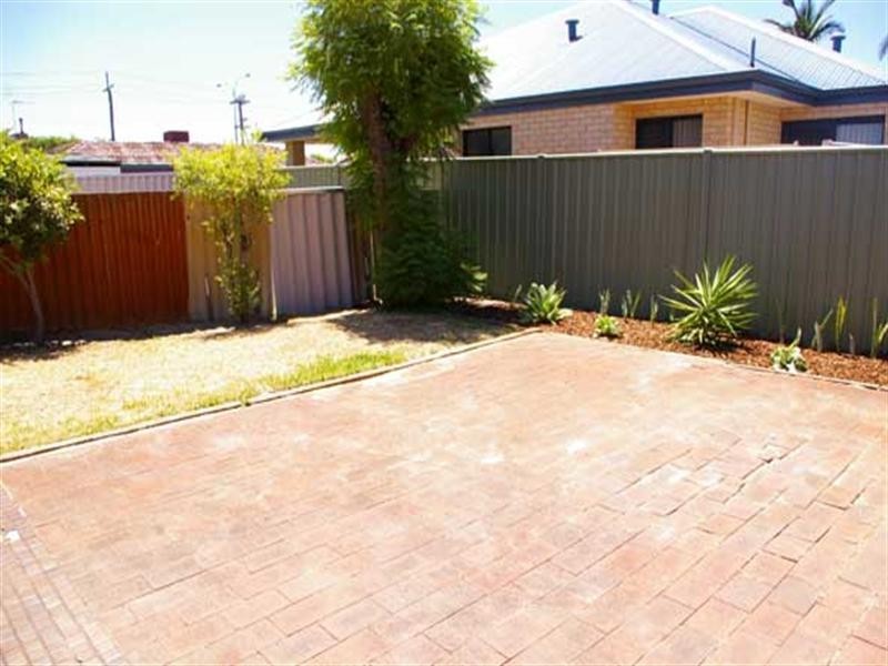 20 Houston Avenue, Dianella WA 6059