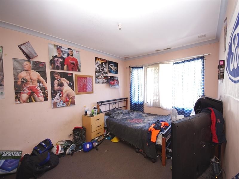 46 Meakers Way, Girrawheen WA 6064