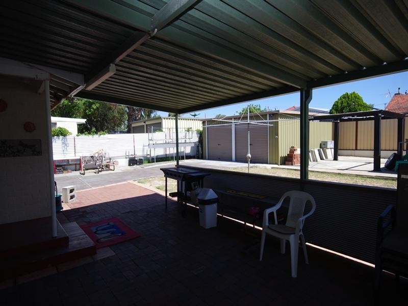 60 Dallington Crescent, Balga WA 6061