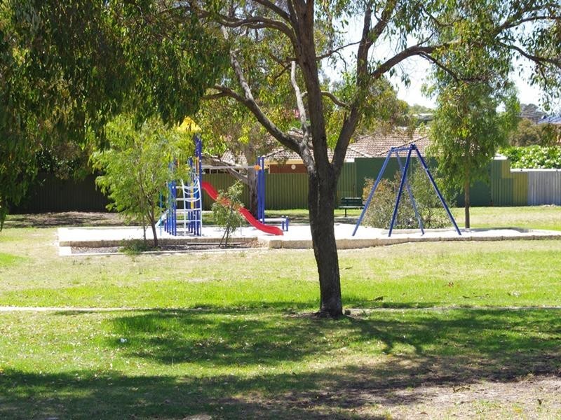 44c Fieldgate Square, Balga WA 6061