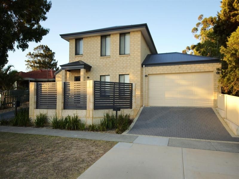 79a Fernhurst Crescent, Balga WA 6061
