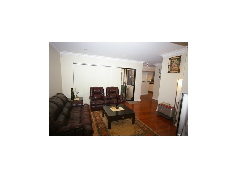 123A Rochester Circle, Balga WA 6061