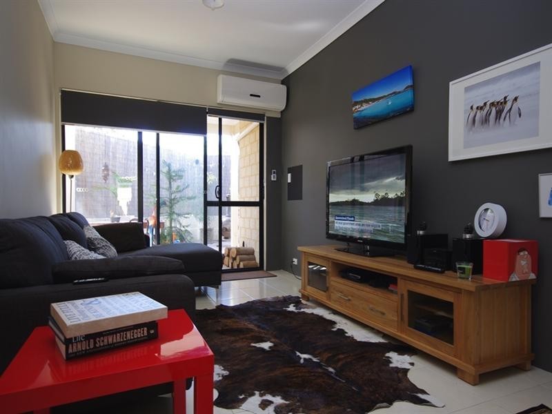 2/23 Penrith Place, Balga WA 6061