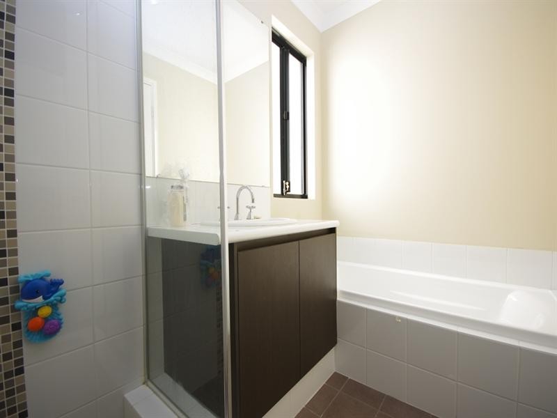 2/23 Penrith Place, Balga WA 6061