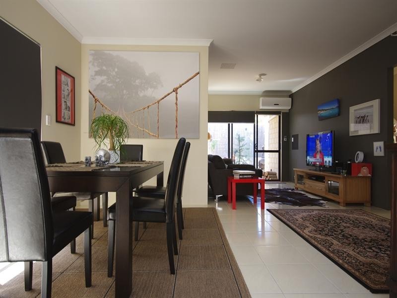 2/23 Penrith Place, Balga WA 6061