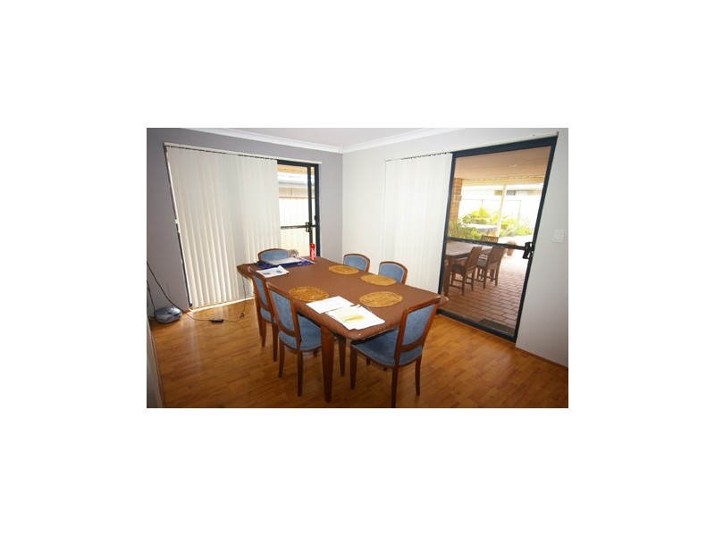 10 Esmerelda Pass, Darch WA 6065