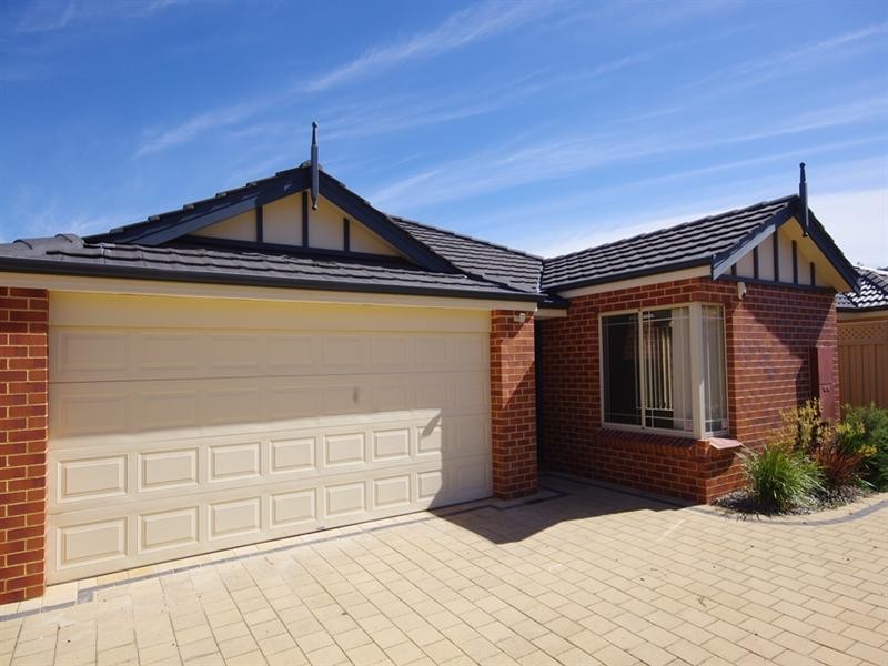 40b Winchelsea Road, Nollamara WA 6061