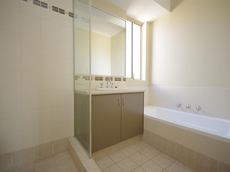 40b Winchelsea Road, Nollamara WA 6061