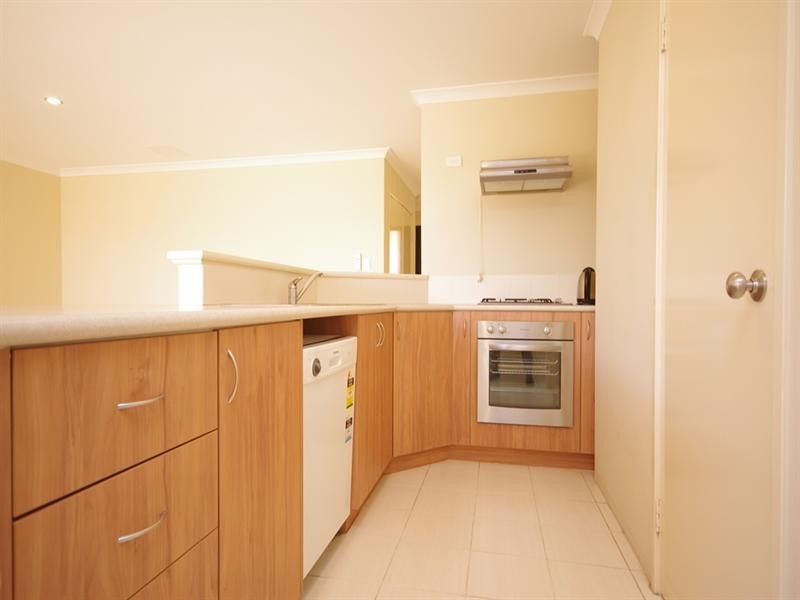 40b Winchelsea Road, Nollamara WA 6061