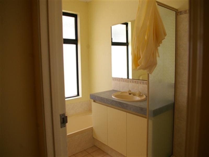 89A Eastdene Circle, Nollamara WA 6061