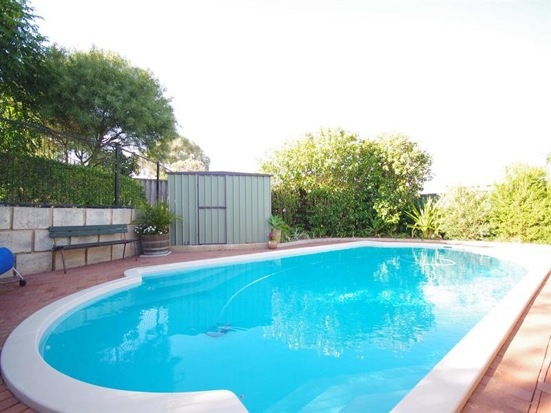 14 Manna Close, Mirrabooka WA 6061