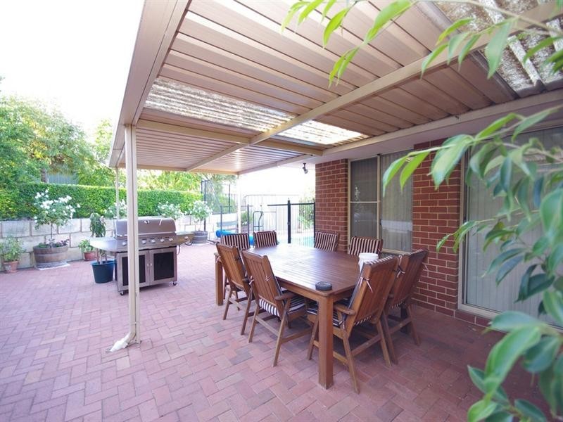 14 Manna Close, Mirrabooka WA 6061