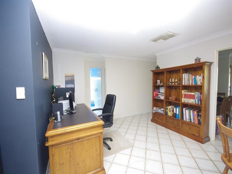 14 Manna Close, Mirrabooka WA 6061