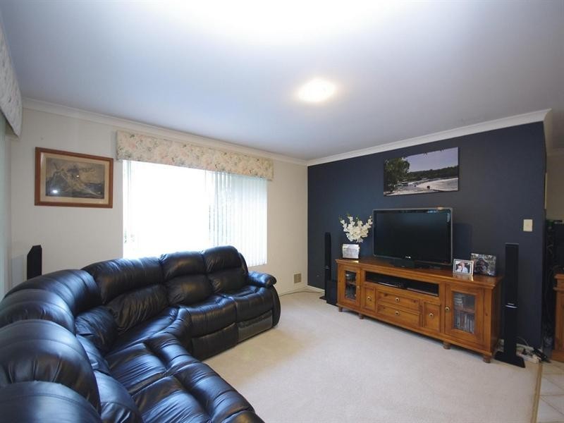 14 Manna Close, Mirrabooka WA 6061