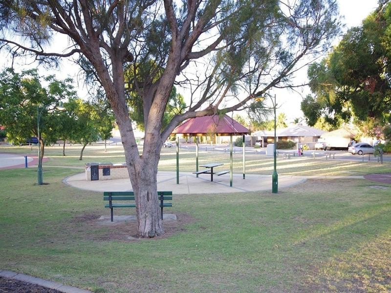 14 Manna Close, Mirrabooka WA 6061