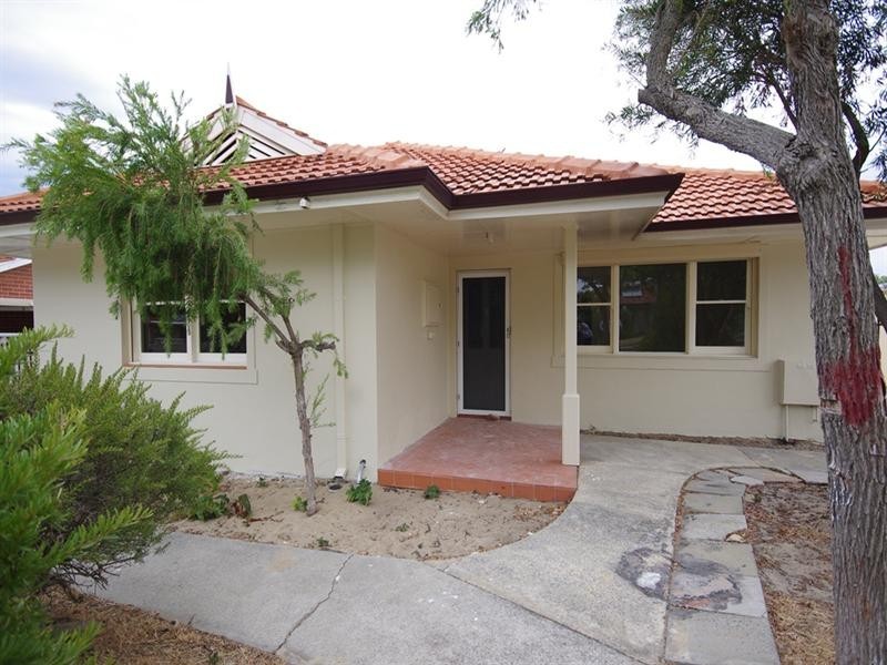 15 Hartfield Way, Westminster WA 6061