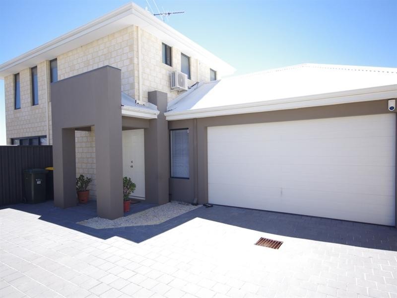 26 Chalkwell Bend, Landsdale WA 6065