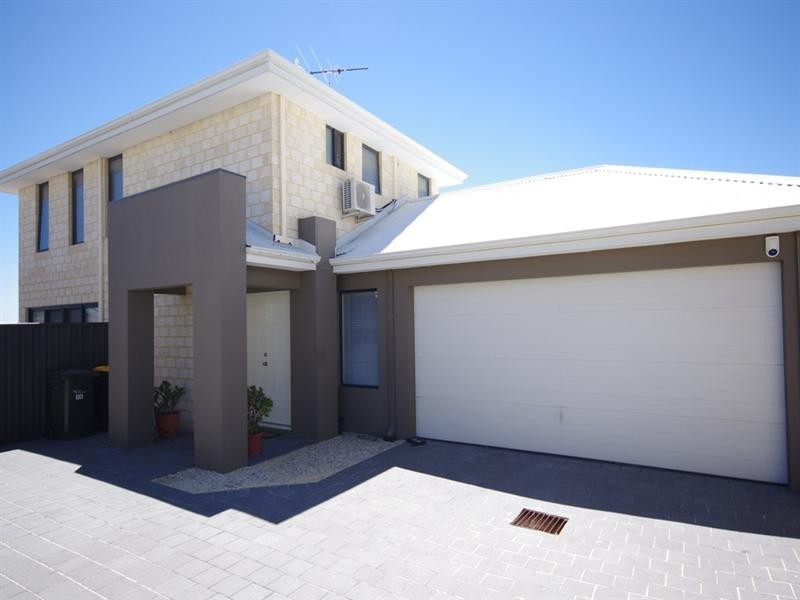 26 Chalkwell Bend, Landsdale WA 6065