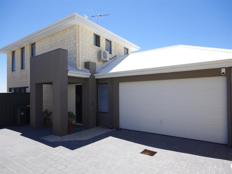 26 Chalkwell Bend, Landsdale WA 6065