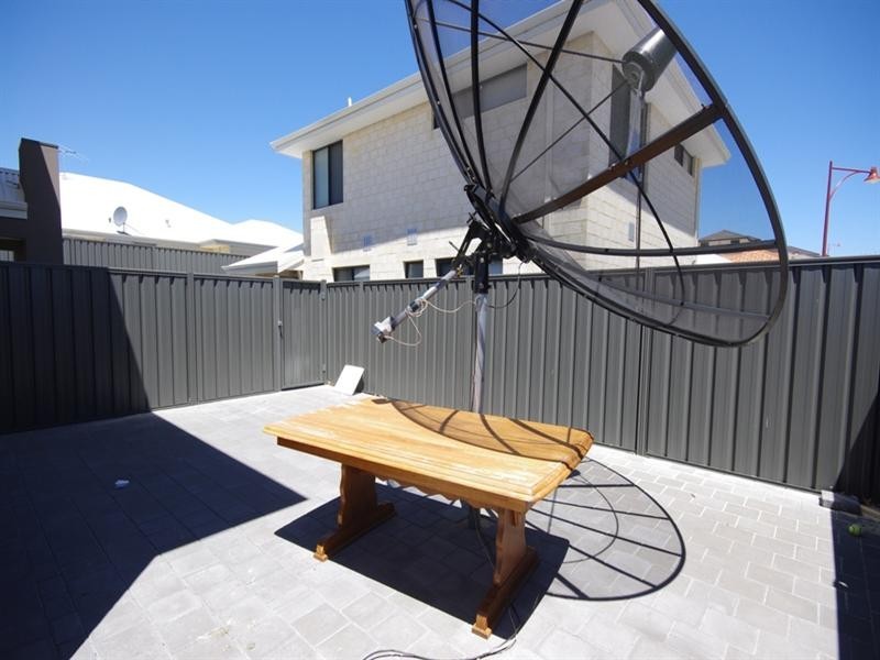 26 Chalkwell Bend, Landsdale WA 6065