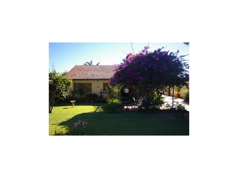 42 Halland Way, Westminster WA 6061