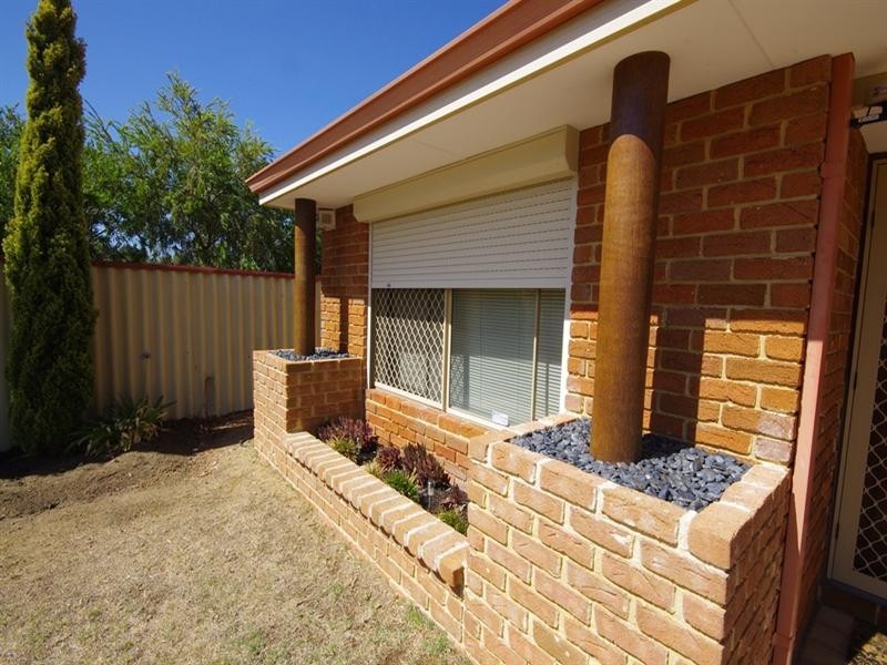 1 Selloa Place, Mirrabooka WA 6061