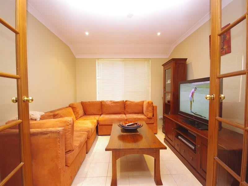 1 Selloa Place, Mirrabooka WA 6061