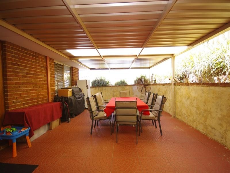 1 Selloa Place, Mirrabooka WA 6061
