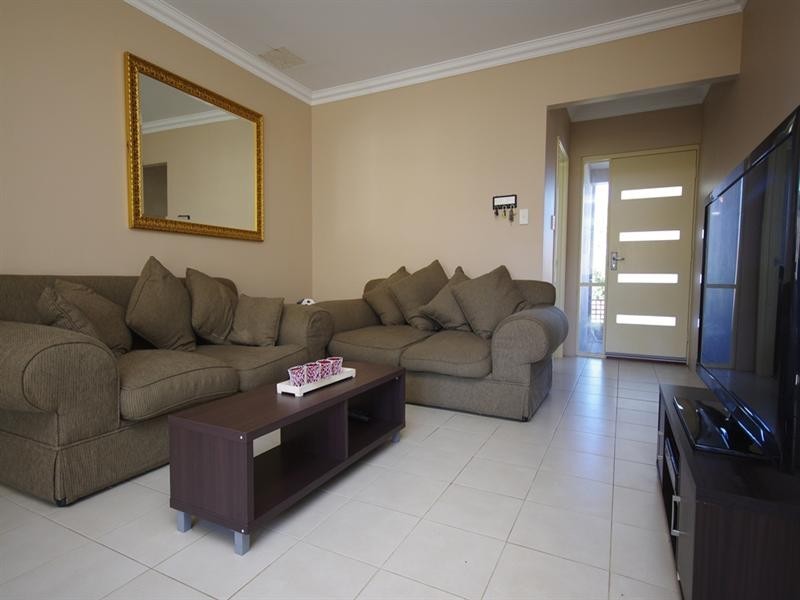 2a Tuckfield Way, Nollamara WA 6061