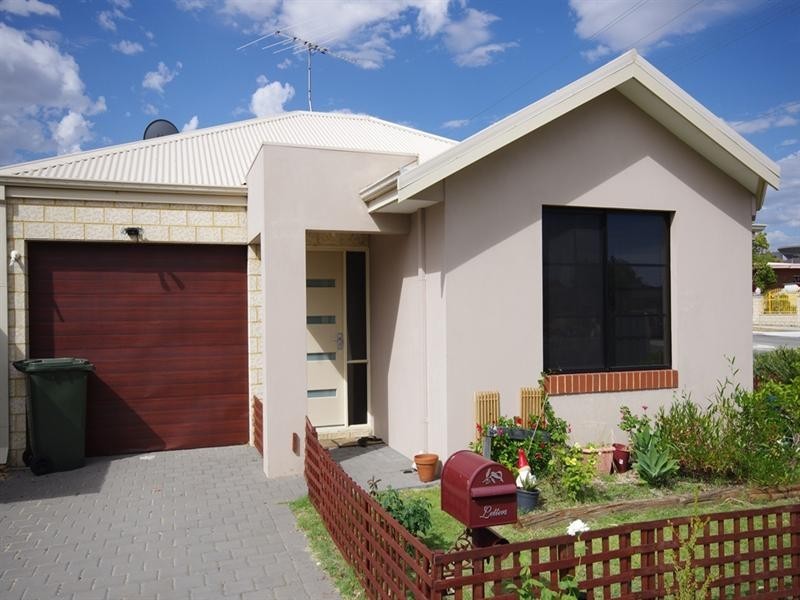 2a Tuckfield Way, Nollamara WA 6061