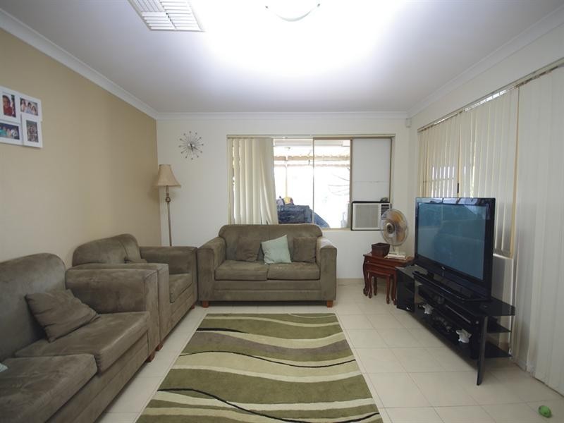 14 Kilto Close, Ballajura WA 6066