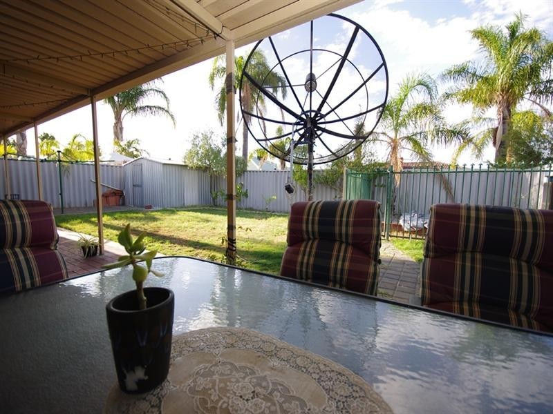 14 Kilto Close, Ballajura WA 6066