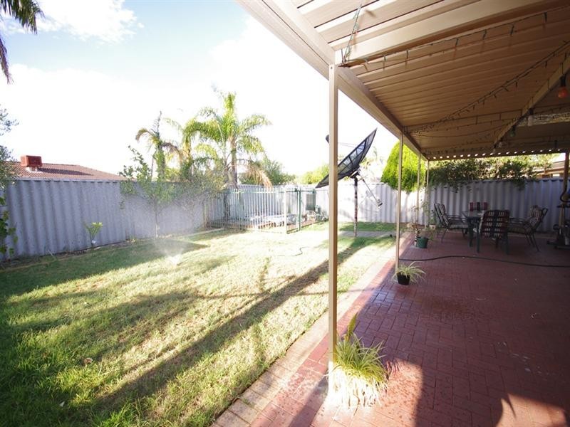14 Kilto Close, Ballajura WA 6066