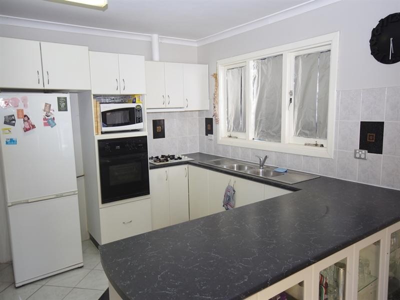 26 Winterton Way, Girrawheen WA 6064