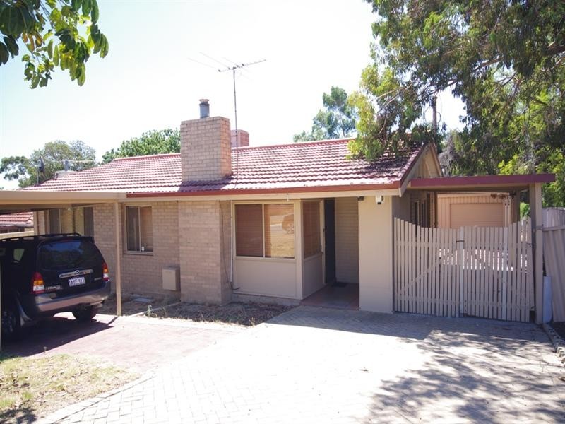 31 Tangmere Way, Balga WA 6061